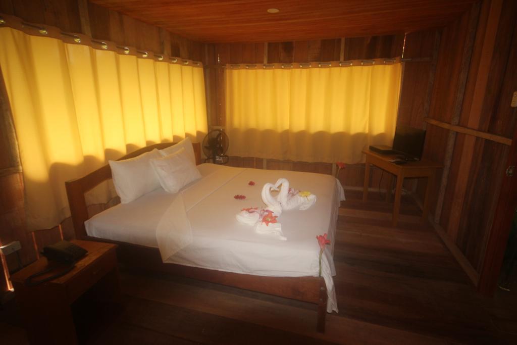 Amazon Rainforest Lodge Padre Cocha エクステリア 写真