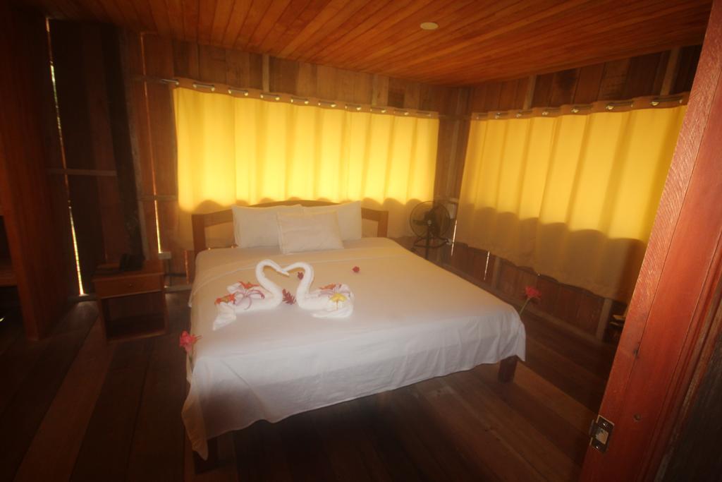 Amazon Rainforest Lodge Padre Cocha エクステリア 写真